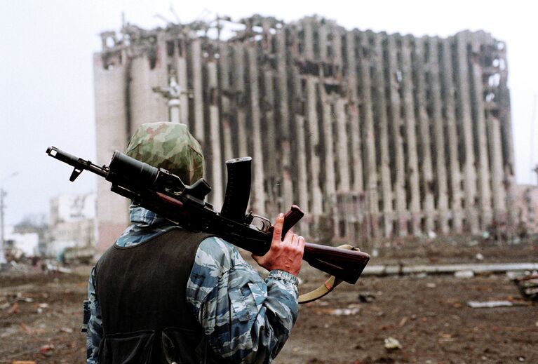 Президентский дворец в феврале 1995 года