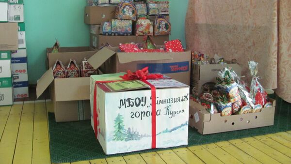 Подарки для детей Донбасса, собранные жителями Курска