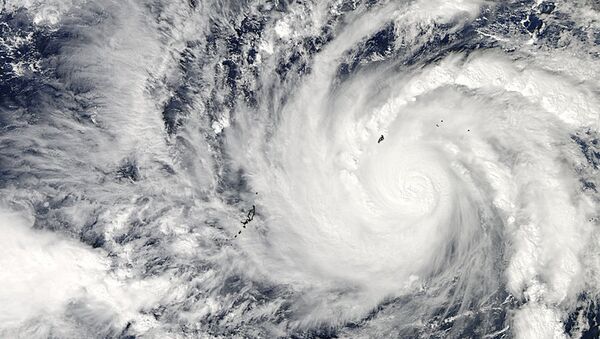 Тайфун Хагупит вид из космоса, 4.12.2014