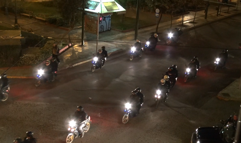 Беспорядки в центре Афин после шествия анархистов Беспорядки в центре Афин после шествия анархистов