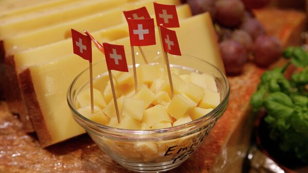 Швейцарский сыр. Архивное фото