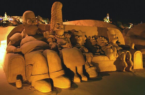 Песчаная скульптура The Simpsons