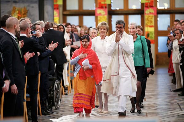 Лауреаты Нобелевской премии мира Малала Юсафзай и Кайлаш Сатьярти