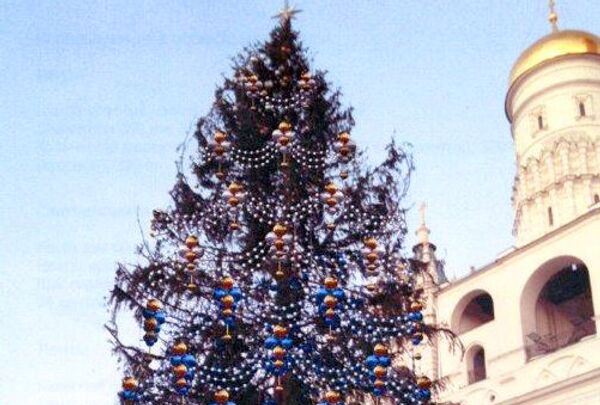 Проект украшения елки в Кремле