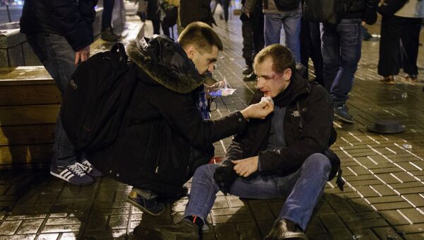 Французский болельщик, пострадавший во время драки в Киеве после матча клуба Сент-Этьен с ФК Днепр