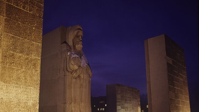 Монумент Славы в Новосибирске. Архивное фото