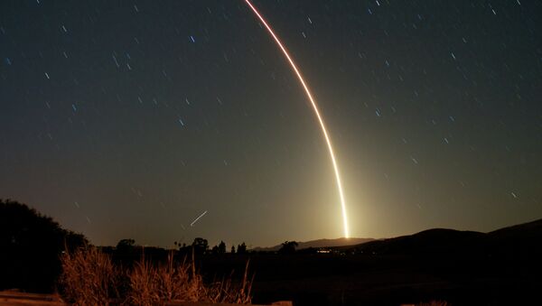 Ракета Atlas V со спутником NROL39 на космодроме Ванденберг в Калифорнии. Архивное фото