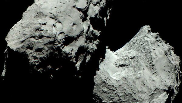 Изображение кометы, полученное с помощью OSIRIS
