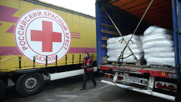 Московский Красный Крест  отправляет гуманитарную помощь. Архивное фото