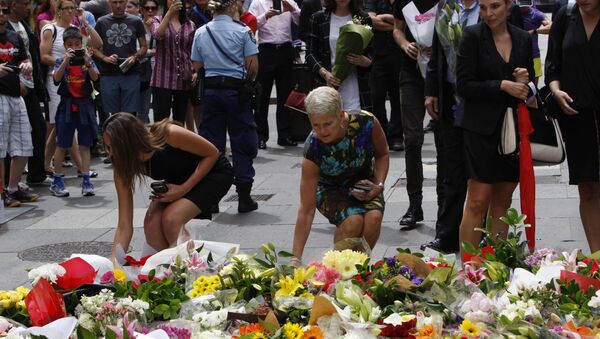 Сотни людей в Сиднее почтили память погибших