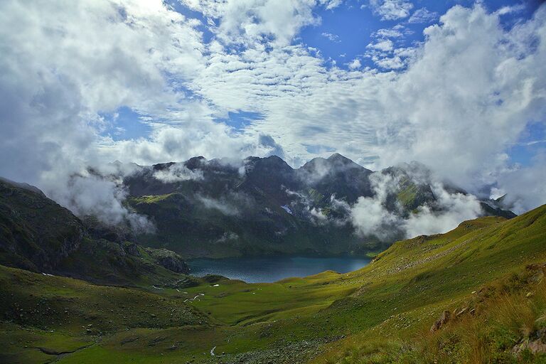 Проект Горная Абхазия. Времена года фотографа Тенгиза Тарбы