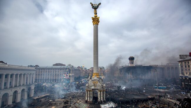 Столкновения на площади Независимости в Киеве. Архивное фото