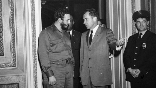 Премьер-министр Кубы Фидель Кастро и вице-президент США Ричард Никсон. 1959. Архивное фото