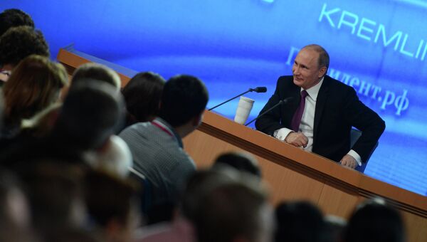Президент России Владимир Путин на ежегодной пресс-конференции. Архивное фото