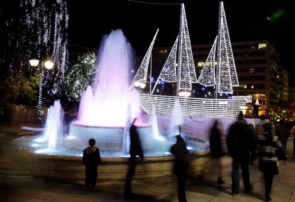 Рождественская иллюминация в Афинах, Греция