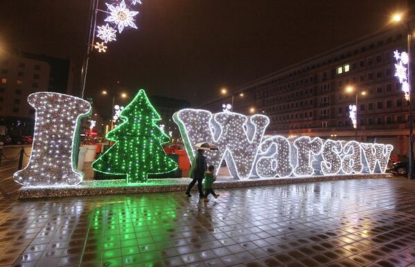 Новогодняя иллюминация в Варшаве, Польша