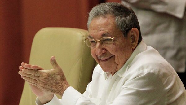 Лидер Кубы Рауль Кастро на заседании кубинского парламента