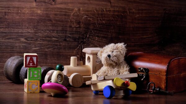Детские игрушки. Архивное фото