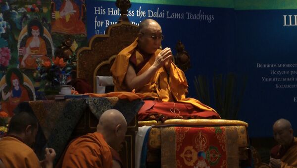 Любовь, духовность и смирение – Далай-лама провел учения для буддистов