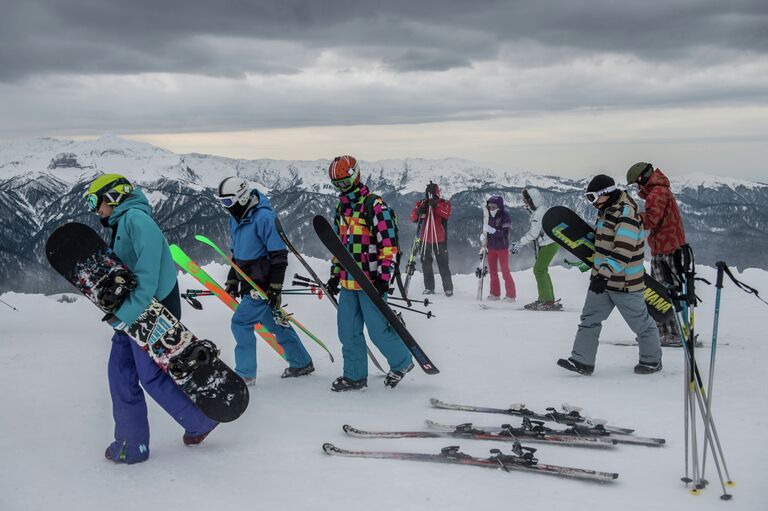 Открытие горнолыжного сезона на курорте Роза Хутор Открытие горнолыжного сезона на курорте Роза Хутор