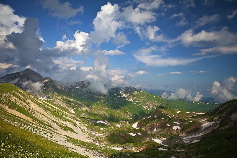 Проект Горная Абхазия. Времена года фотографа Тенгиза Тарбы