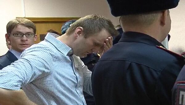 Условный и реальный сроки: суд вынес вердикт братьям Навальным