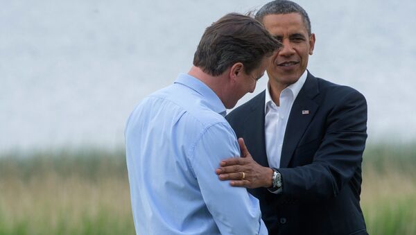 Премьер-министр Великобритании Дэвид Кэмерон и президент США Барак Обама, архивное фото