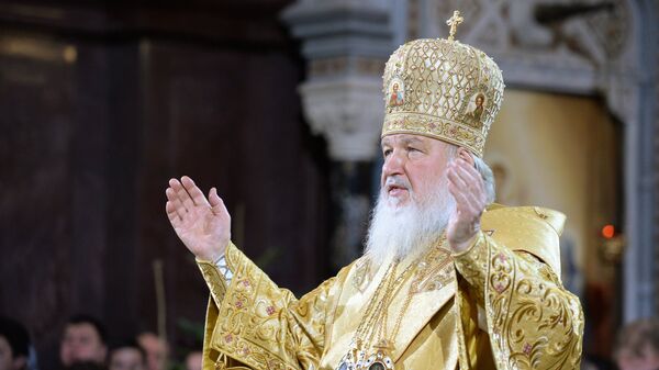 Патриарх Московский и всея Руси Кирилл во время Рождественского богослужения в храме Христа Спасителя в Москве.
