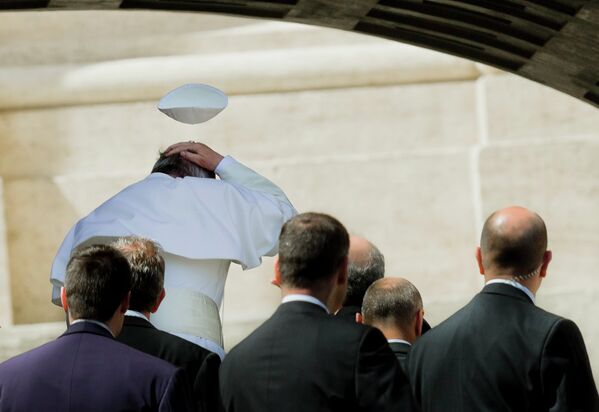 Папа Римский Франциск в Ватикане