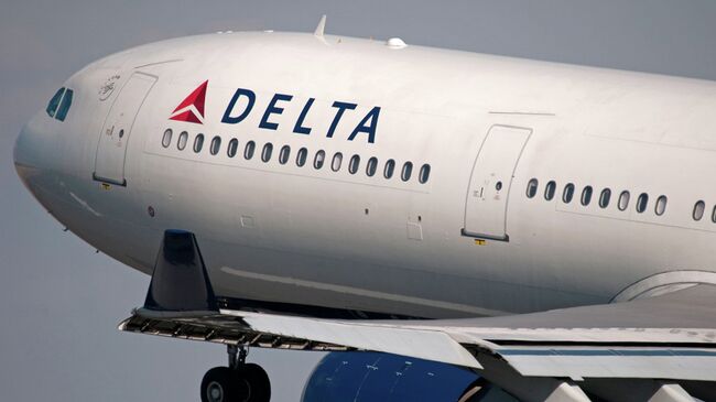 Американский самолет Delta Air Lines