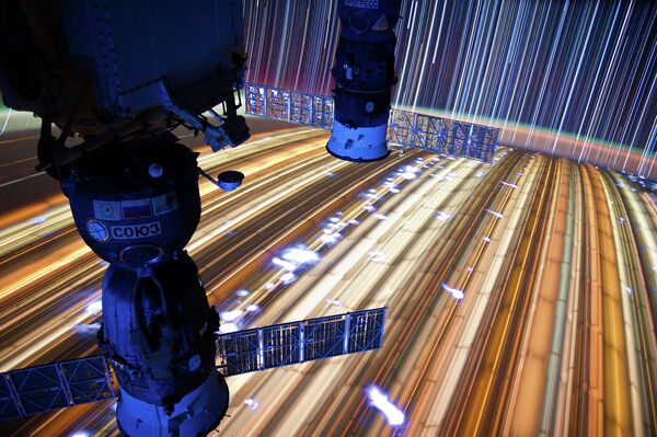 Фотографии с МКС, выполненные с помощью длинной выдержки астронавтом НАСА Доналдом Роем Петтитом