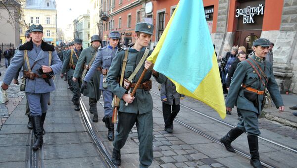 Историческая реконструкция событий ноября 1918 года, когда была провозглашена Западно-Украинская Народная Республика (ЗУНР) во Львове.