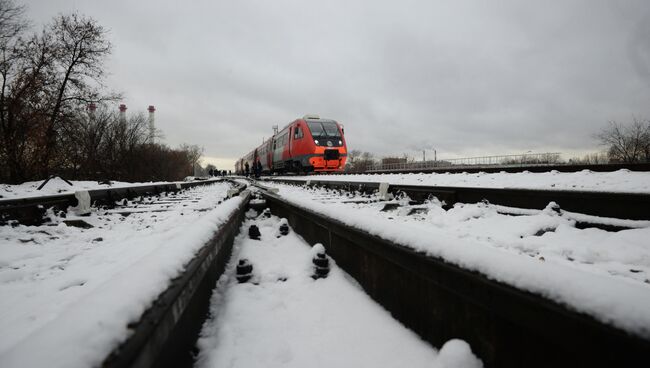 Пассажирский поезд на одном из участков Московской железной дороги