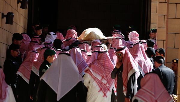 Траурная церемония по случаю кончины короля Саудовской Аравии в Эр-Рияде