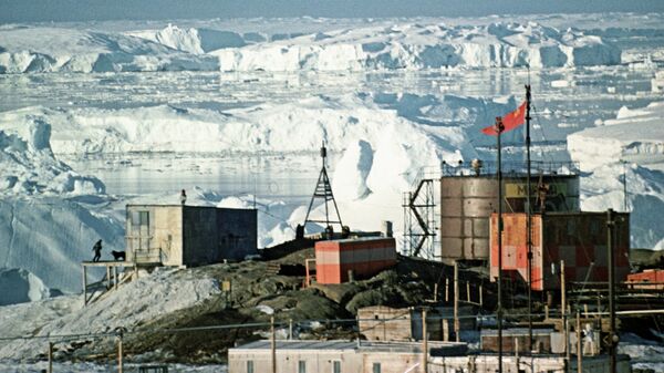 Советская геофизическая обсерватория Мирный в Антарктиде. Архивное фото