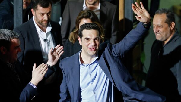 Глава леворадикальный партии Алексис Ципрас после победы на выборах в Афинах
