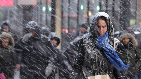 Снегопад в Нью-Йорке, США