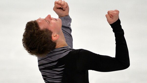 Максим Ковтун (Россия) выступает в произвольной программе мужского одиночного катания на чемпионате Европы