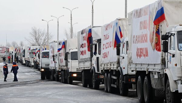 Отправка двенадцатого гуманитарного конвоя для Донбасса. Архивное фото