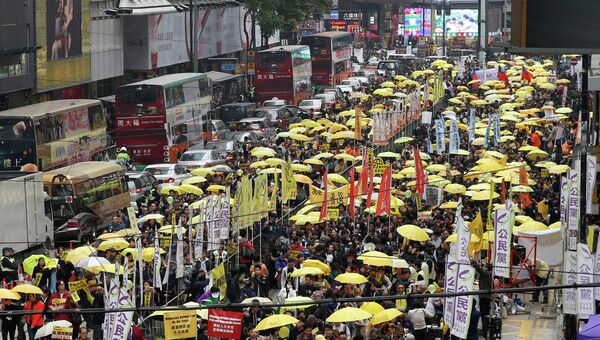 Демонстранты на улицах Гонконга. Архивное фото