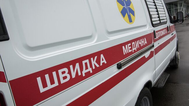 Автомобиль скорой помощи на Украине, архивное фото