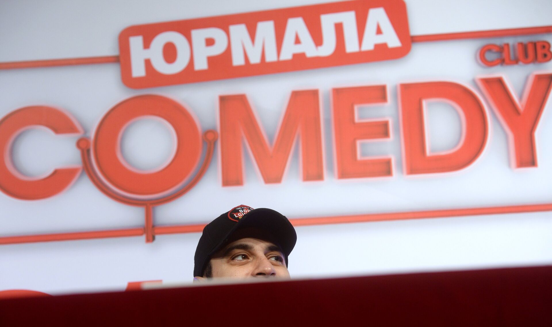 Резидент Comedy club Гарик Мартиросян на презентации фестиваля Неделя высокого юмора от Comedy Club в Юрмале - РИА Новости, 1920, 02.02.2022