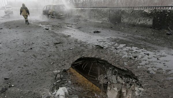 Последствия обстрела Донецка. 9 февраля 2015.