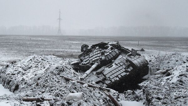 Подбитый танк украинской армии. Архивное фото