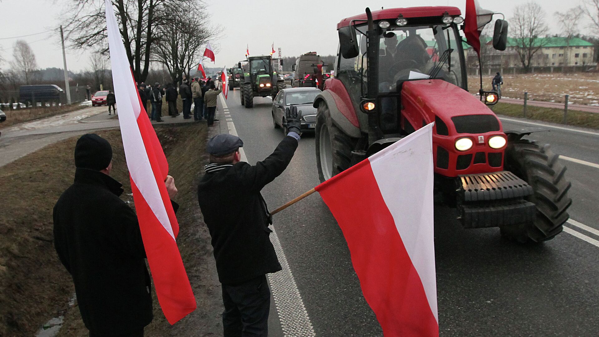 Польские фермеры по пути к месту проведения митинга в Варшаве - РИА Новости, 1920, 09.03.2024