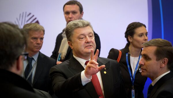 Президент Украины Петр Порошенко на пресс-конференции в преддверии саммита ЕС в Брюсселе. Архивное фото.