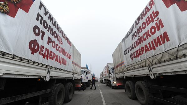 Грузовики с гуманитарной помощью для Донбасса. Архивное фото