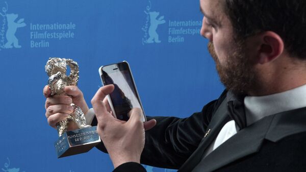 Чиллийский кинорежиссер Пабло Ларраин на церемонии закрытия 65-го Берлинского международного кинофестиваля