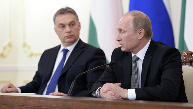 Президент РФ Владимир Путин и премьер-министр Венгерской Республики Виктор Орбан. Архивное фото