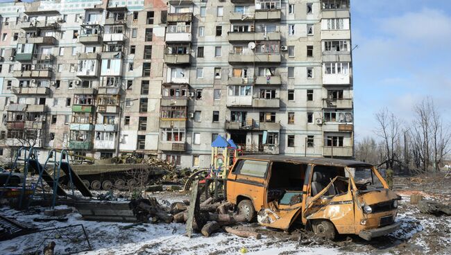 Последствия обстрелов в Донецке. Архивное фото